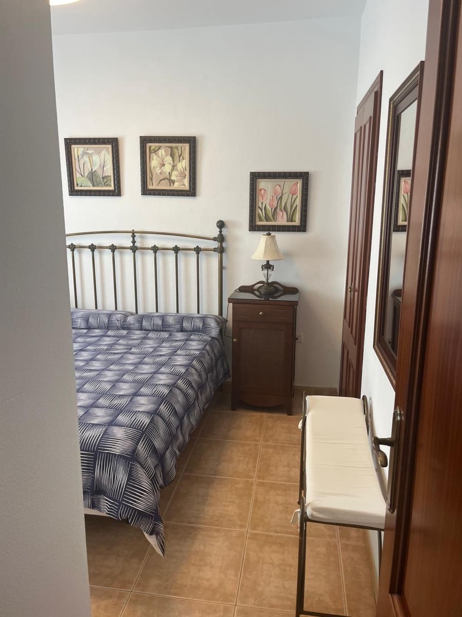 3 soverom Hus til leie i Comares - € 850 (Ref: 10054478)