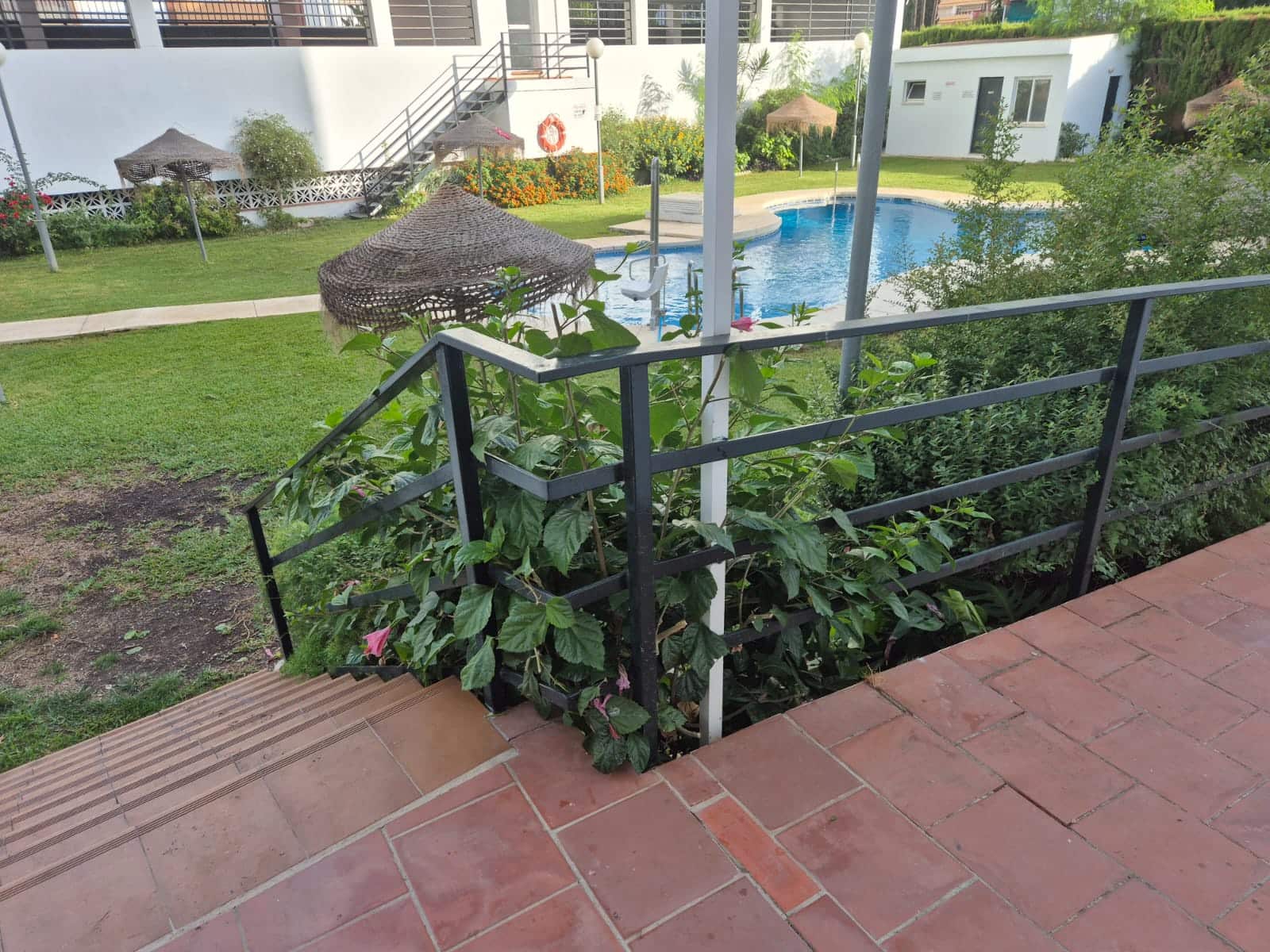 3 bedroom Flat for rent in Velez-Malaga with pool - € 1,200 (Ref: 10060345)