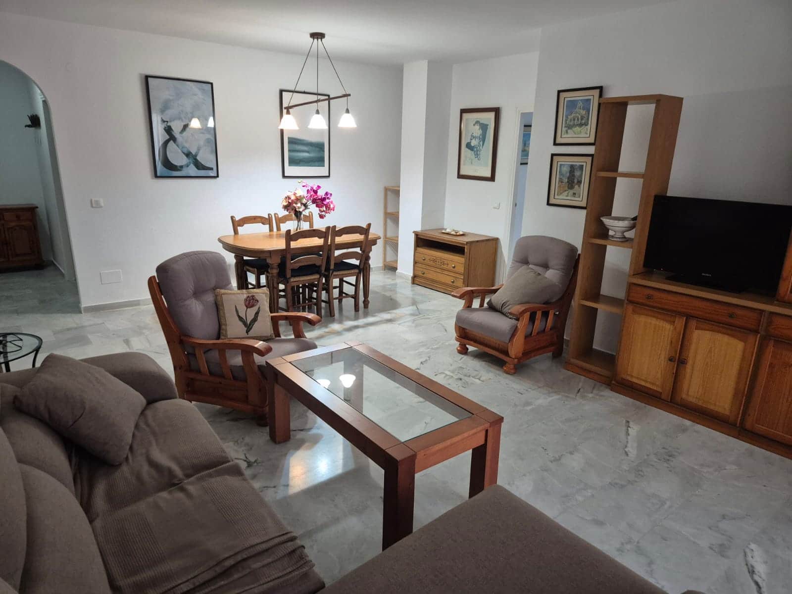 3 bedroom Flat for rent in Velez-Malaga with pool - € 1,200 (Ref: 10060345)