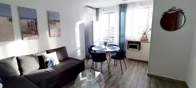 1 quarto Apartamento para arrendar em Torremolinos - 1 200 € (Ref: 10060351)