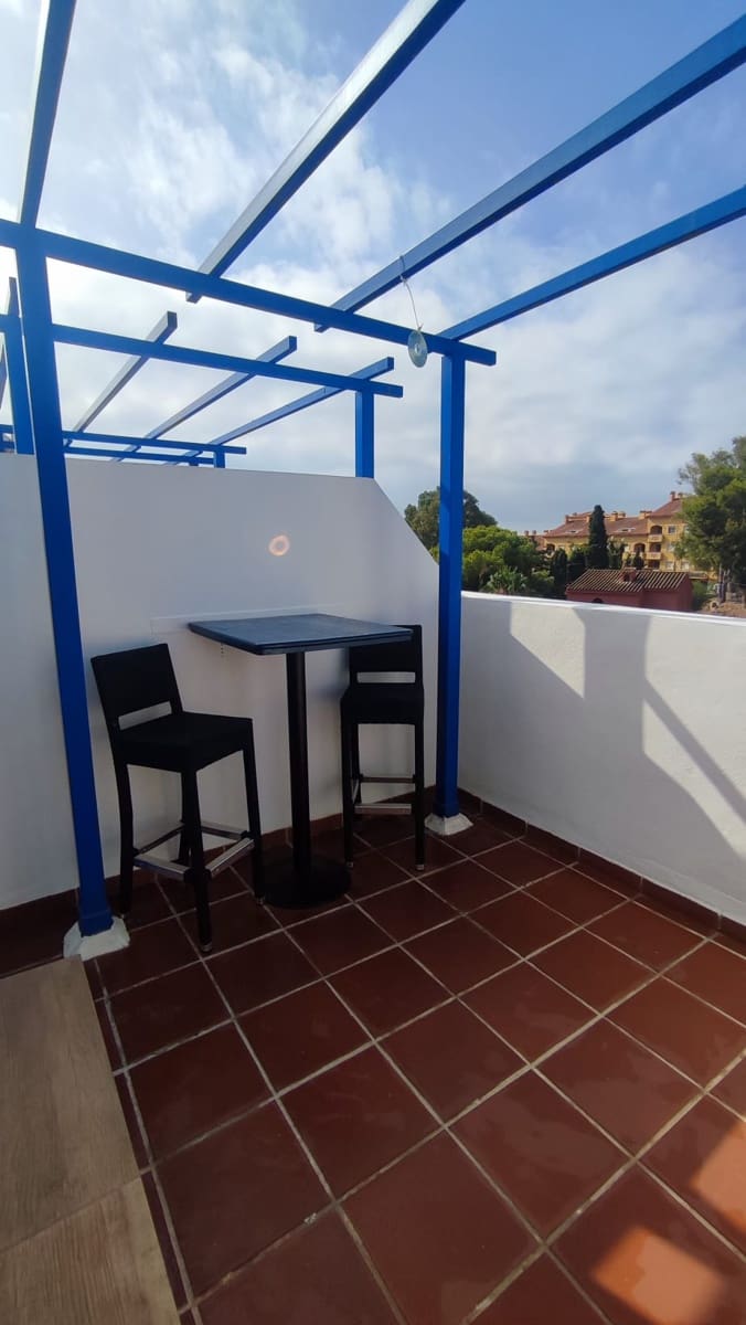 1 quarto Penthouse para arrendar em Benalmadena com garagem - 1 000 € (Ref: 10060979)