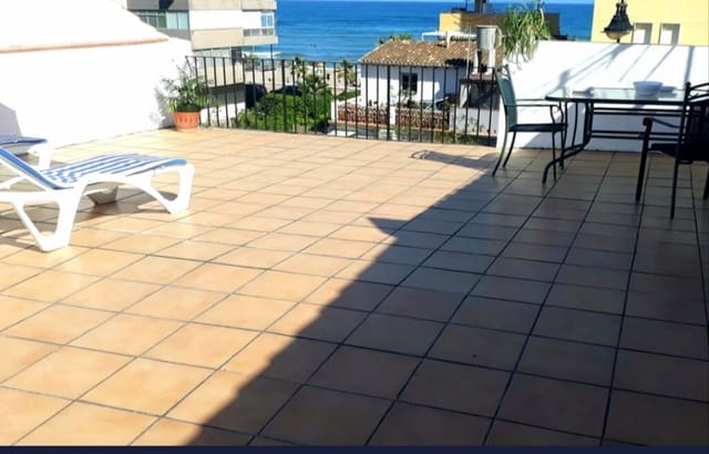 2 quarto Moradia para arrendar em Las Gaviotas  - Carvajal, Fuengirola - 1 500 € (Ref: 10081687)