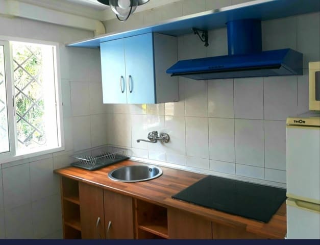 2 quarto Moradia para arrendar em Las Gaviotas  - Carvajal, Fuengirola - 1 500 € (Ref: 10081687)