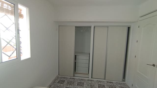 2 quarto Moradia para arrendar em Las Gaviotas  - Carvajal, Fuengirola - 1 500 € (Ref: 10081687)