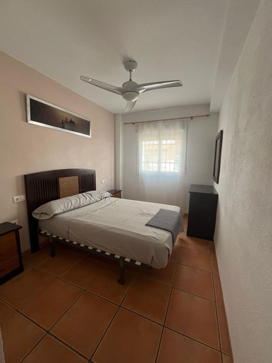 Appartement de 1 chambre à louer à Torrox - 700 € (Ref: 10097432)