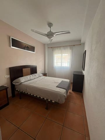 Appartement de 1 chambre à louer à Torrox - 700 € (Ref: 10097432)