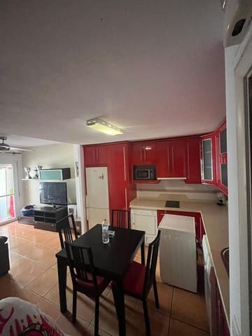 Appartement de 1 chambre à louer à Torrox - 700 € (Ref: 10097432)