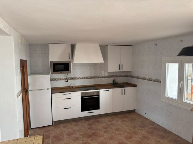2 slaapkamer Huis te huur in Cártama - € 1.200 (Ref: 10099390)