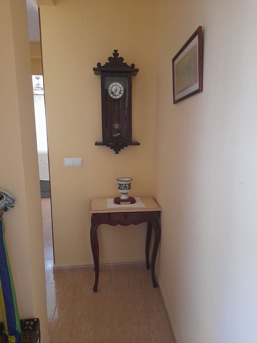 2 soveværelse Lejlighed til leje i Malaga by - € 1.350 (Ref: 10099432)