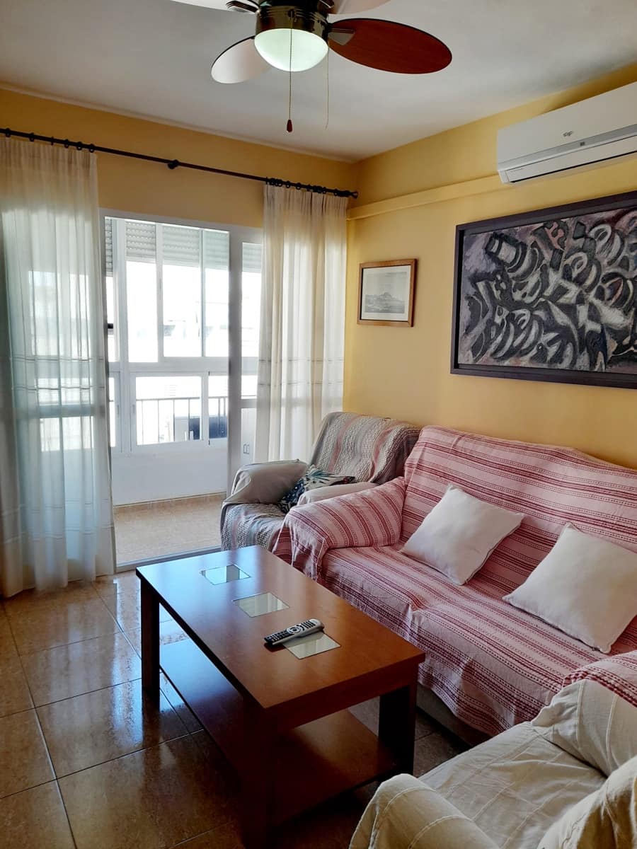 2 soveværelse Lejlighed til leje i Malaga by - € 1.350 (Ref: 10099432)