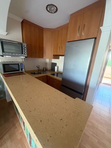 2 bedroom Flat for rent in Ricardo Soriano, Marbella - € 1,300 (Ref: 10099452)