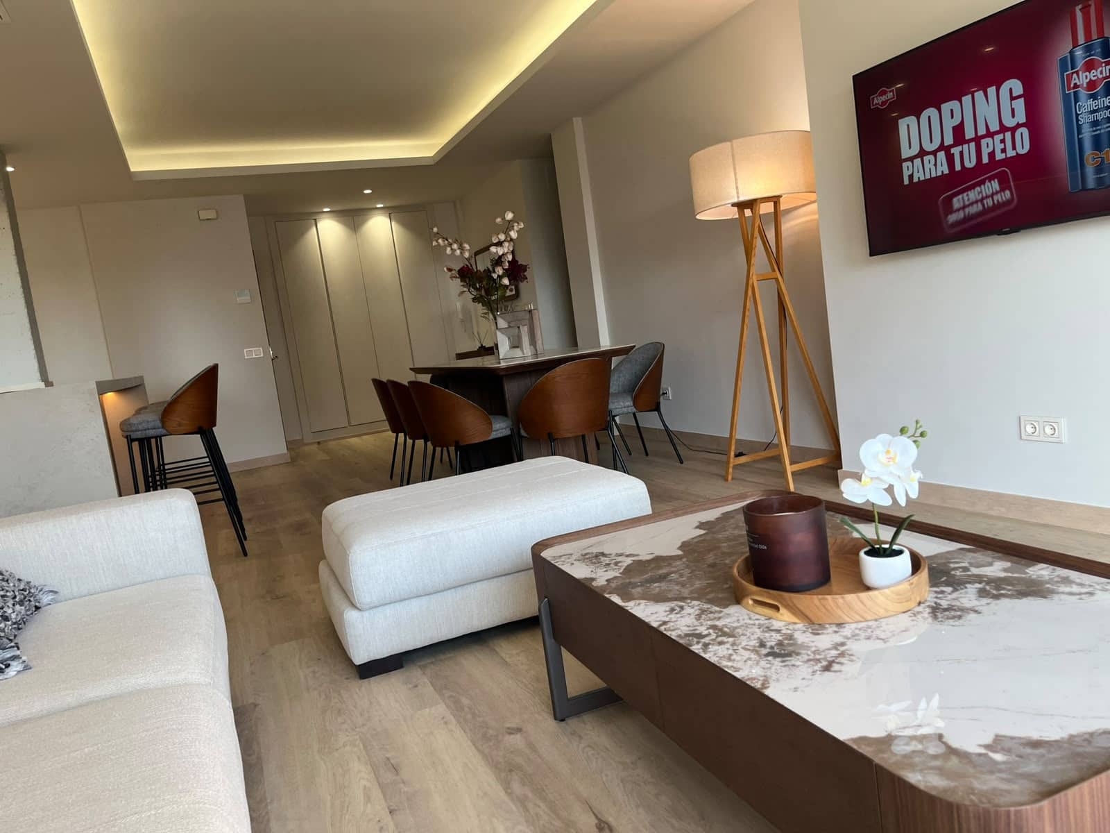 Piso de 4 habitaciones en Málaga ciudad en alquiler con garaje - 3.100 € (Ref: 10099455)