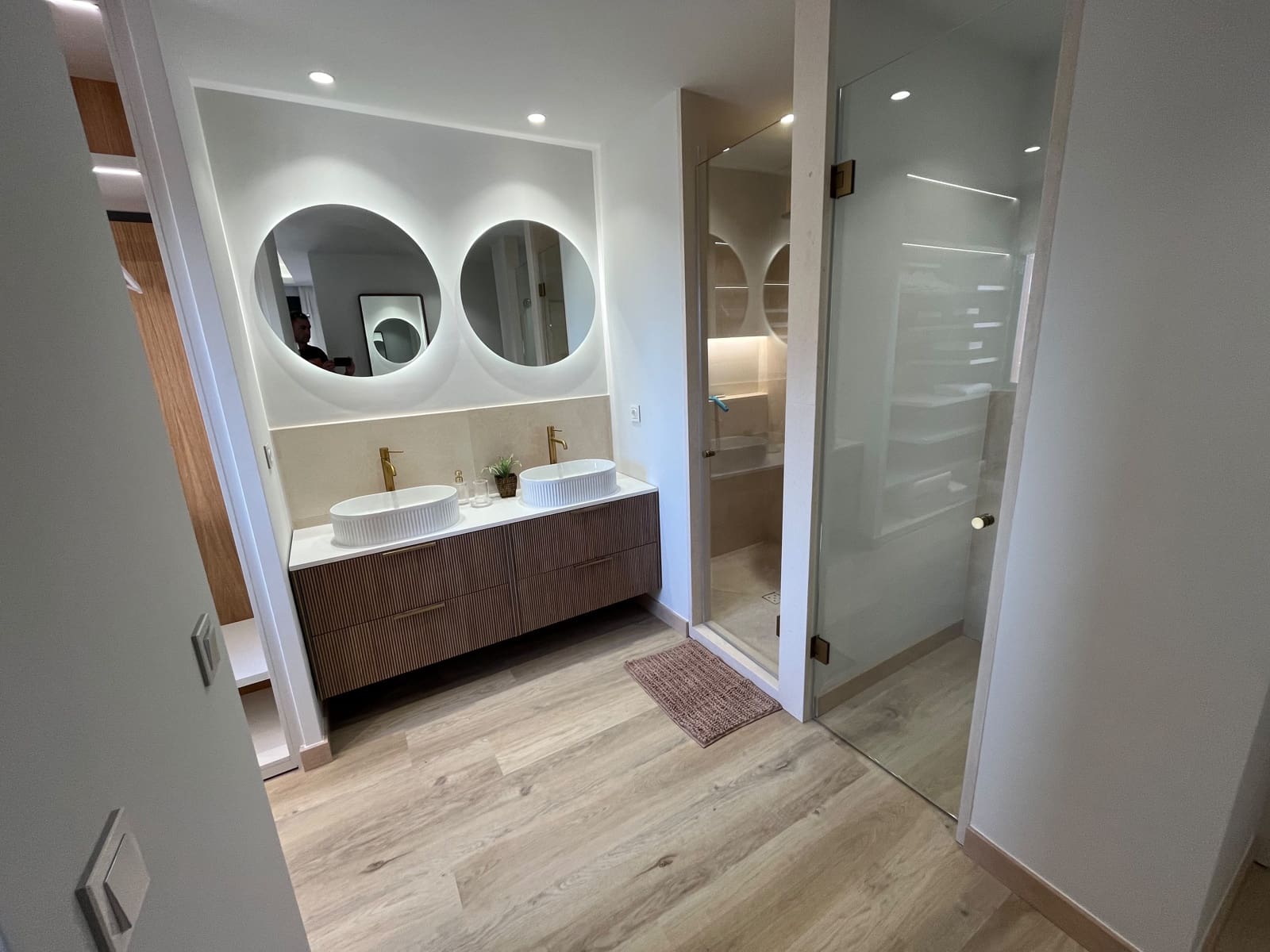Piso de 4 habitaciones en Málaga ciudad en alquiler con garaje - 3.100 € (Ref: 10099455)
