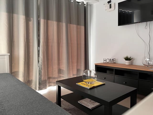 Studio zu vermieten in Nueva Torrequebrada, Benalmádena mit Garage - 850 € (Ref: 10101054)