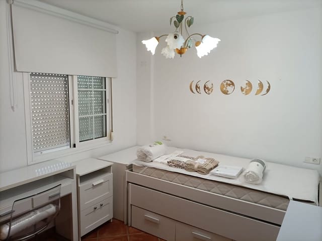 1 bedroom Flat for rent in Los Rios, Mijas - € 870 (Ref: 10113444)