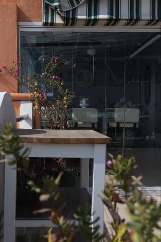 3 quarto Penthouse para arrendar em Marbella Centro, Marbella - 2 900 € (Ref: 10113449)