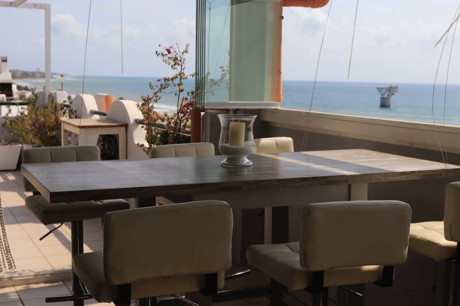3 quarto Penthouse para arrendar em Marbella - 2 900 € (Ref: 10113449)