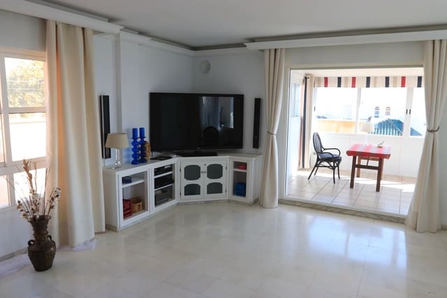 3 quarto Penthouse para arrendar em Marbella Centro, Marbella - 2 900 € (Ref: 10113449)