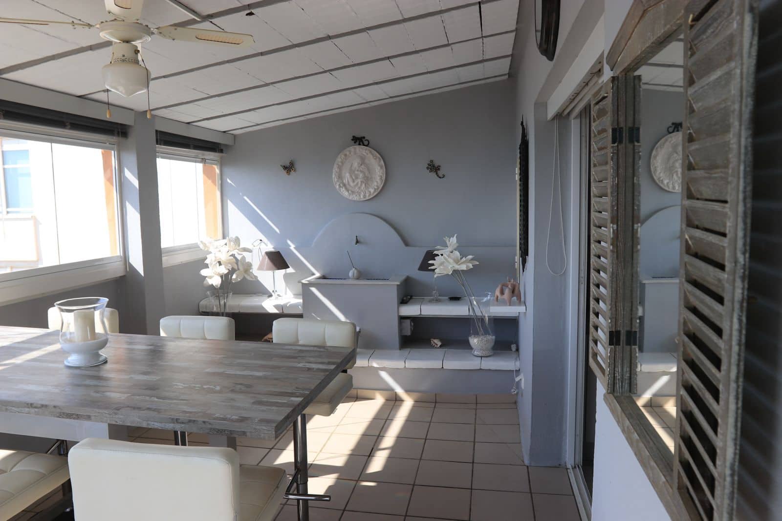 3 quarto Penthouse para arrendar em Marbella - 2 900 € (Ref: 10113449)