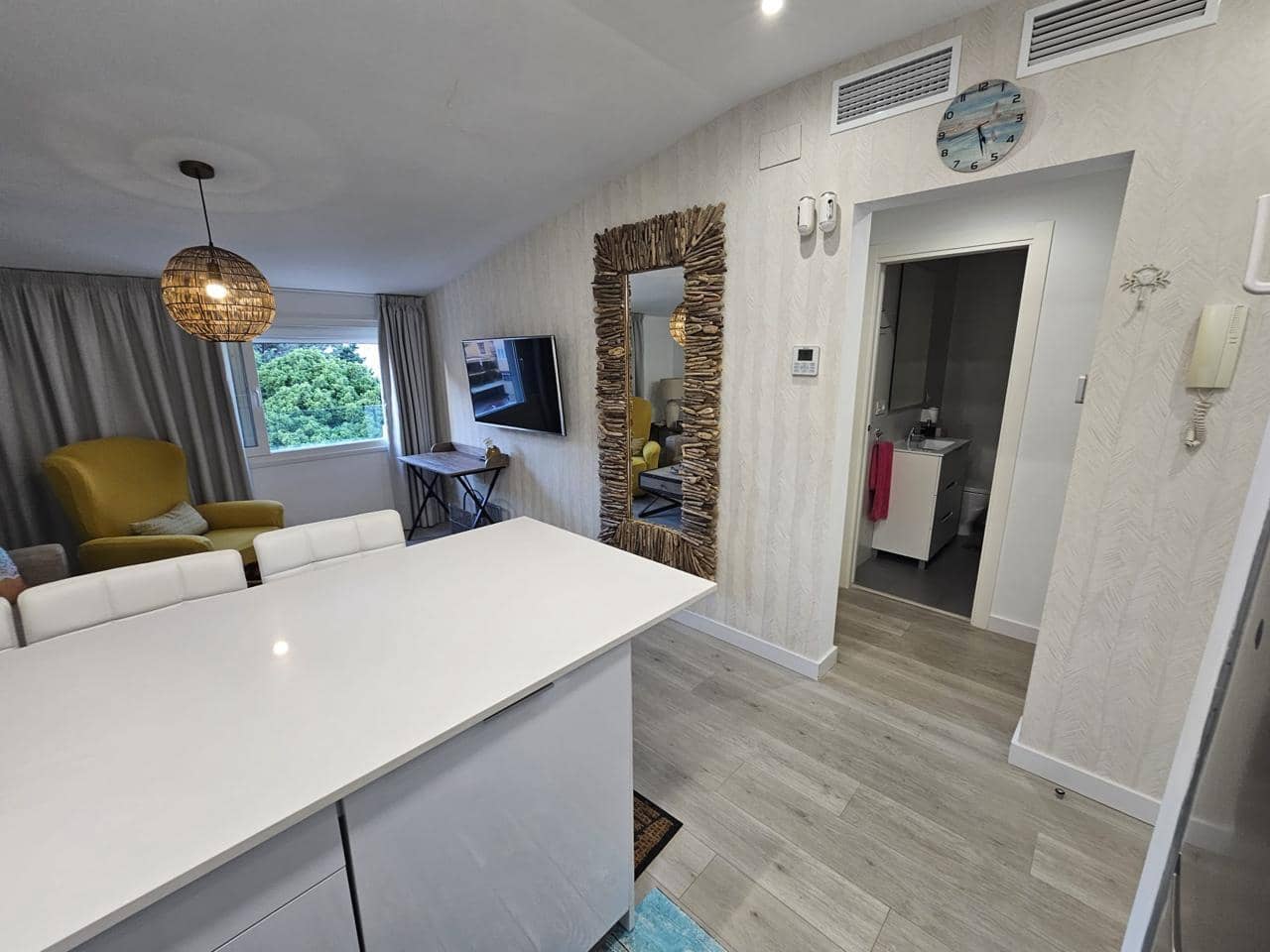 1 makuuhuone Asunto vuokrattavana paikassa Torremolinos mukana uima-altaan - 1 500 € (Ref: 10147914)