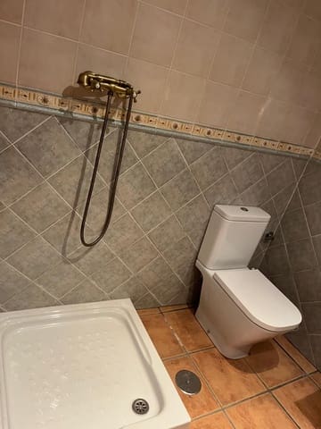 4 bedroom Townhouse for rent in Canillas de Aceituno with pool garage - € 1,400 (Ref: 10163315)