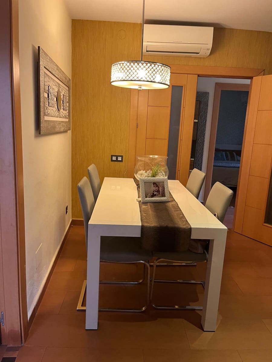 4 bedroom Townhouse for rent in Canillas de Aceituno with pool garage - € 1,400 (Ref: 10163315)
