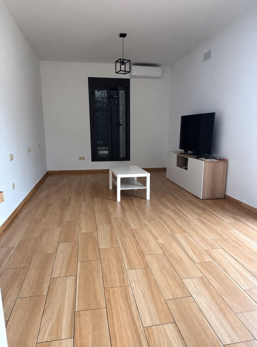 Finca/Casa Rural de 2 habitaciones en Alhaurín el Grande en alquiler con piscina garaje - 1.500 € (Ref: 10182270)
