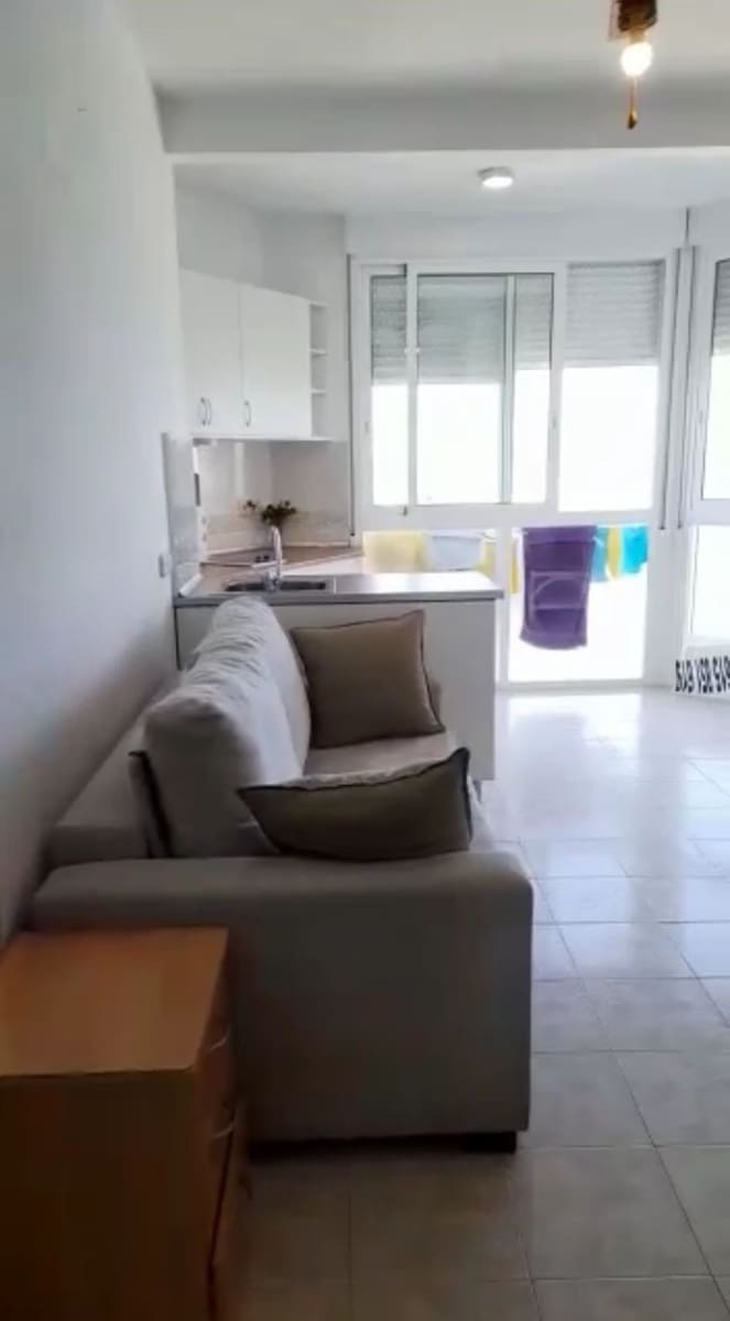 Studio til leje i Calahonda med swimmingpool - € 920 (Ref: 6369304)