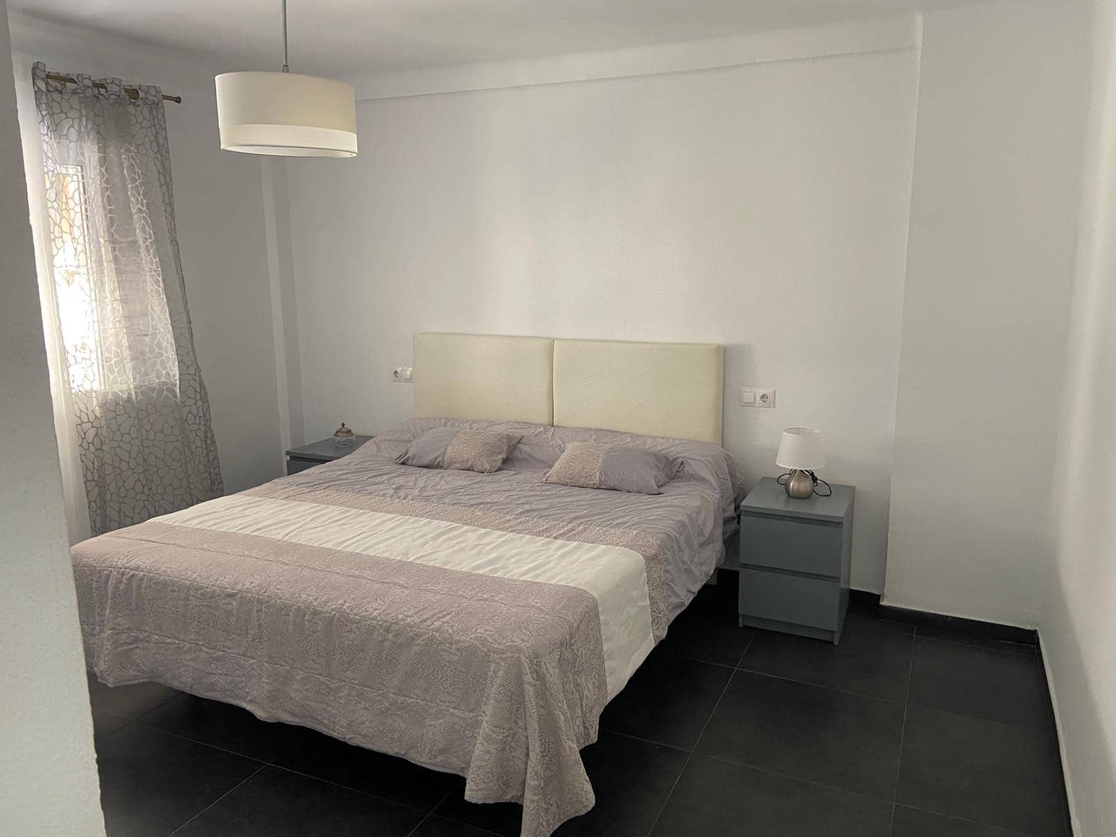 Appartement de 4 chambres à louer à Velez-Malaga - 1 000 € (Ref: 6810764)