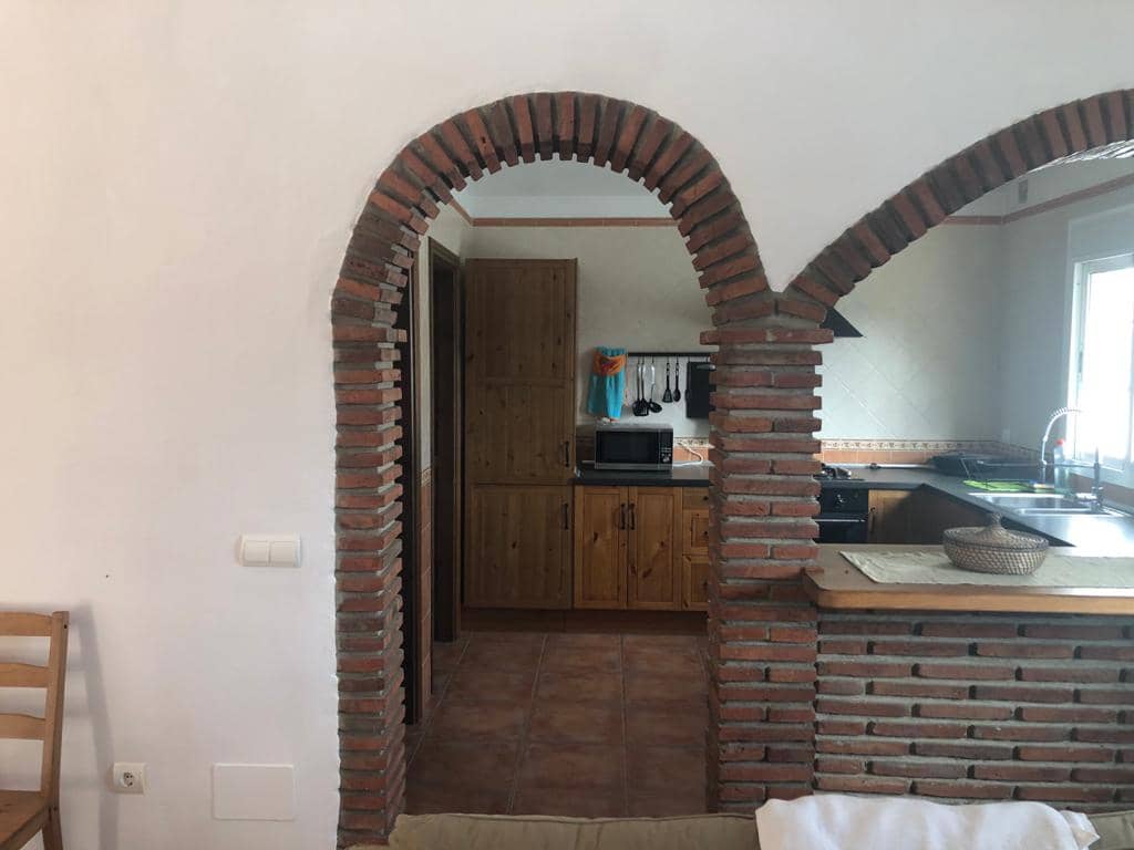 2 slaapkamer Huis te huur in Archez - € 1.000 (Ref: 7058365)