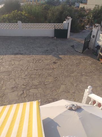2 sovrum Hus att hyra i Urbanización Santa Rosa, Torrox med garage - 700 € (Ref: 7373747)