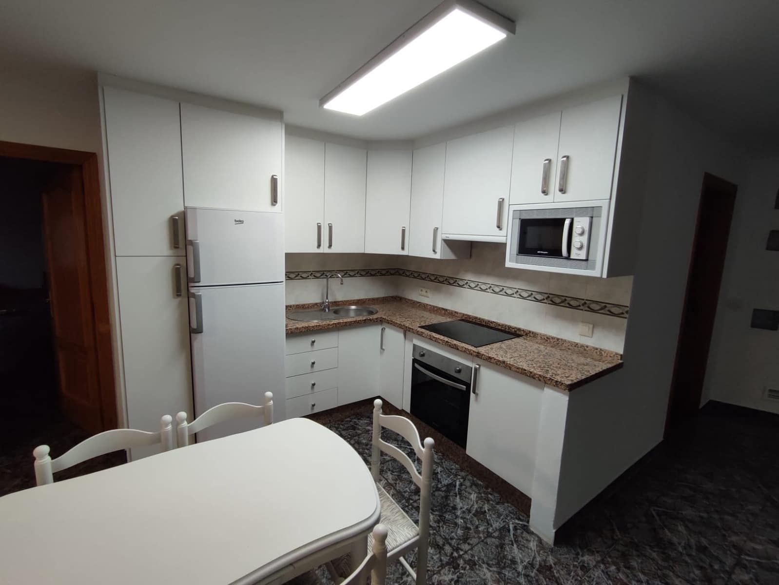 2 sovrum Hus att hyra i Torrox-Costa med garage - 700 € (Ref: 7373747)