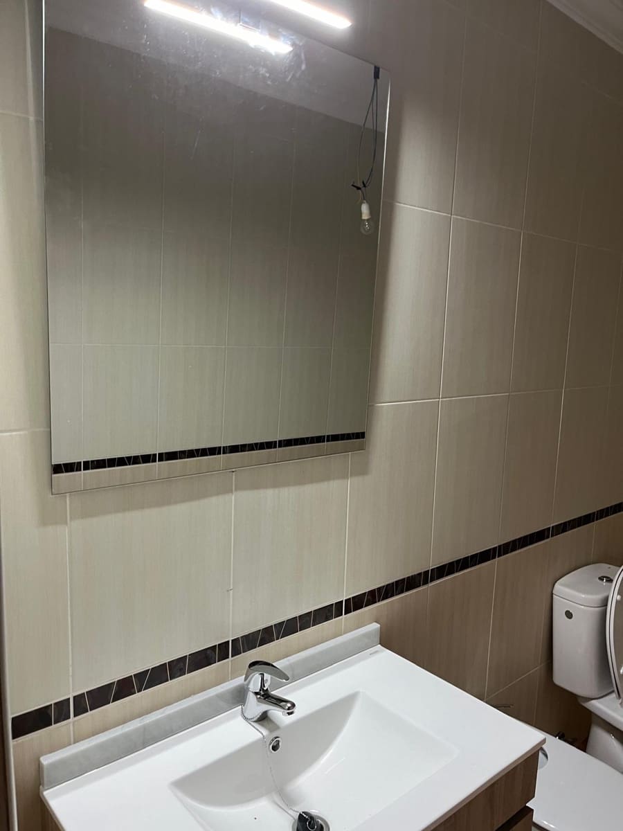 3 sovrum Lägenhet att hyra i Sedella - 600 € (Ref: 8021448)