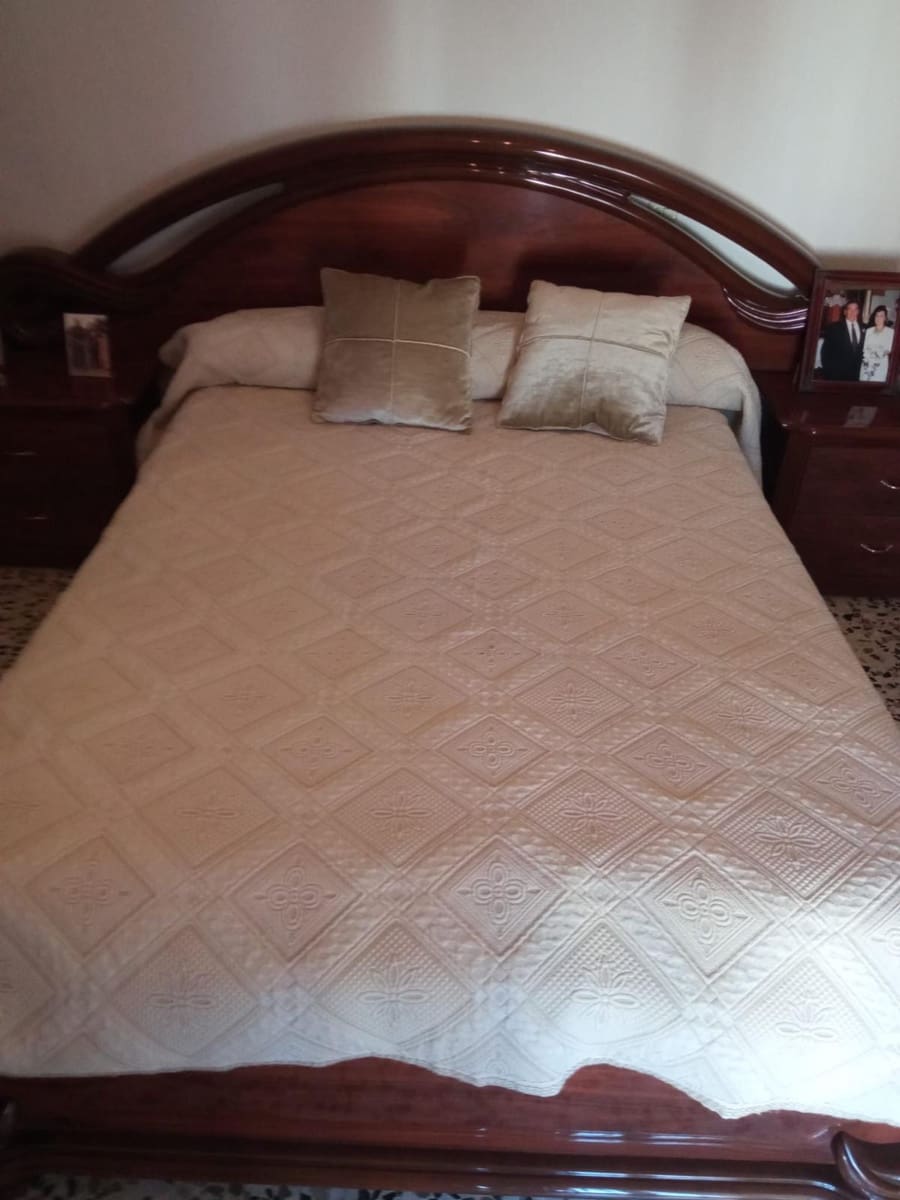 4 soveværelse Byhus til leje i Comares - € 700 (Ref: 8066901)