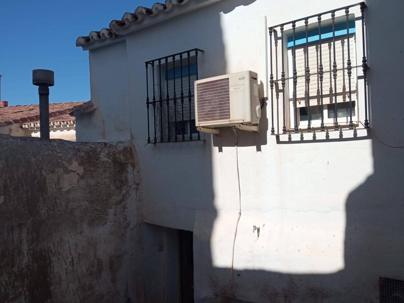 4 soveværelse Byhus til leje i Comares - € 700 (Ref: 8066901)