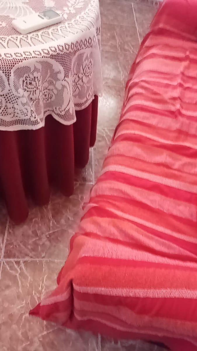 4 soveværelse Byhus til leje i Comares - € 700 (Ref: 8066901)