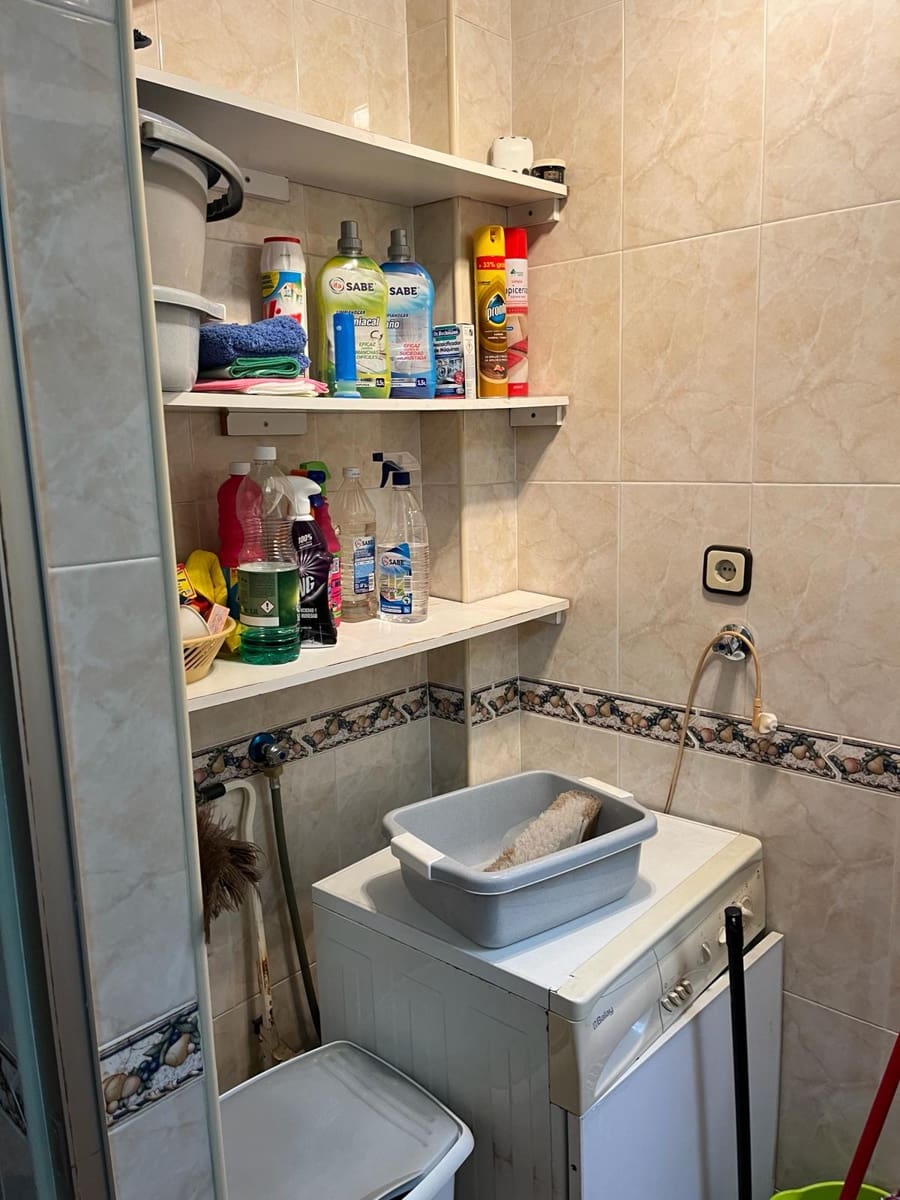 3 bedroom Flat for rent in Velez-Malaga with garage - € 800 (Ref: 8173841)