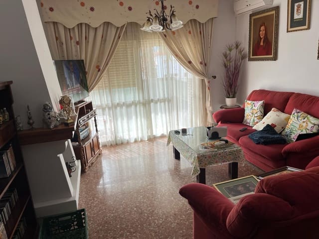 3 sypialnia Mieszkanie do wynajęcia w Vélez-Málaga z garażem - 800 € (Ref: 8173841)