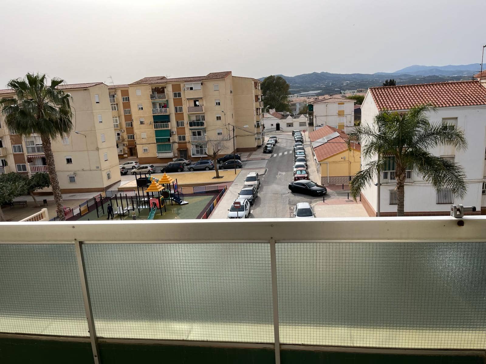 3 bedroom Flat for rent in Velez-Malaga with garage - € 800 (Ref: 8173841)