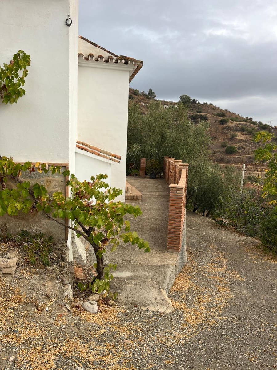 Undeveloped Land for rent in Riogordo - € 1,100 (Ref: 8580450)