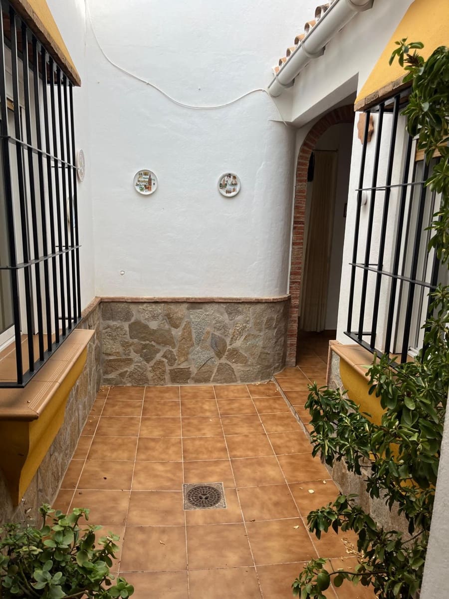 Undeveloped Land for rent in Riogordo - € 1,100 (Ref: 8580450)