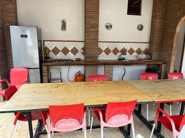 Terreno Non Edificato da affittare in Riogordo - 1.100 € (Rif: 8580450)