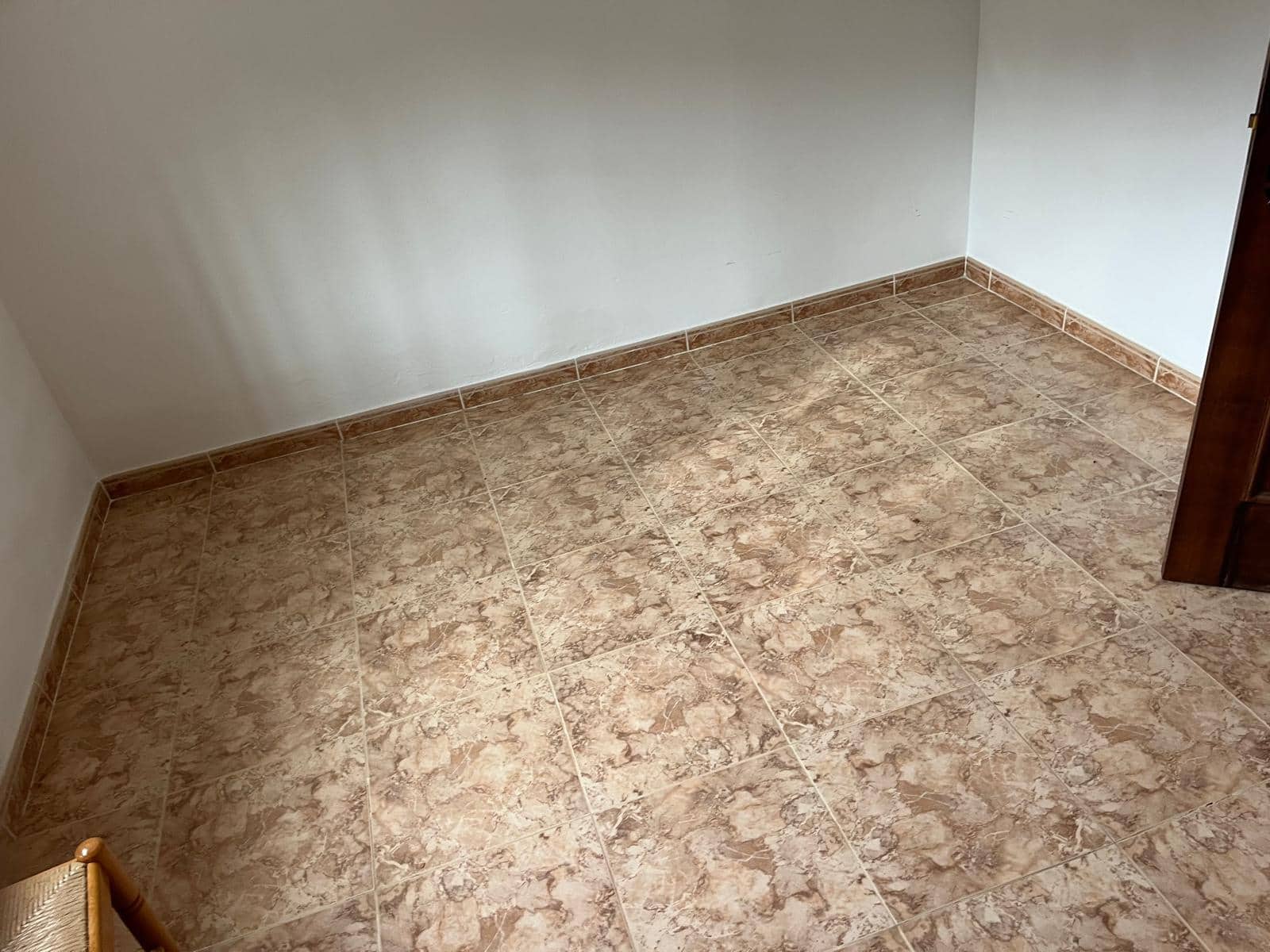 Landgrundstück zu vermieten in Comares - 650 € (Ref: 8751766)
