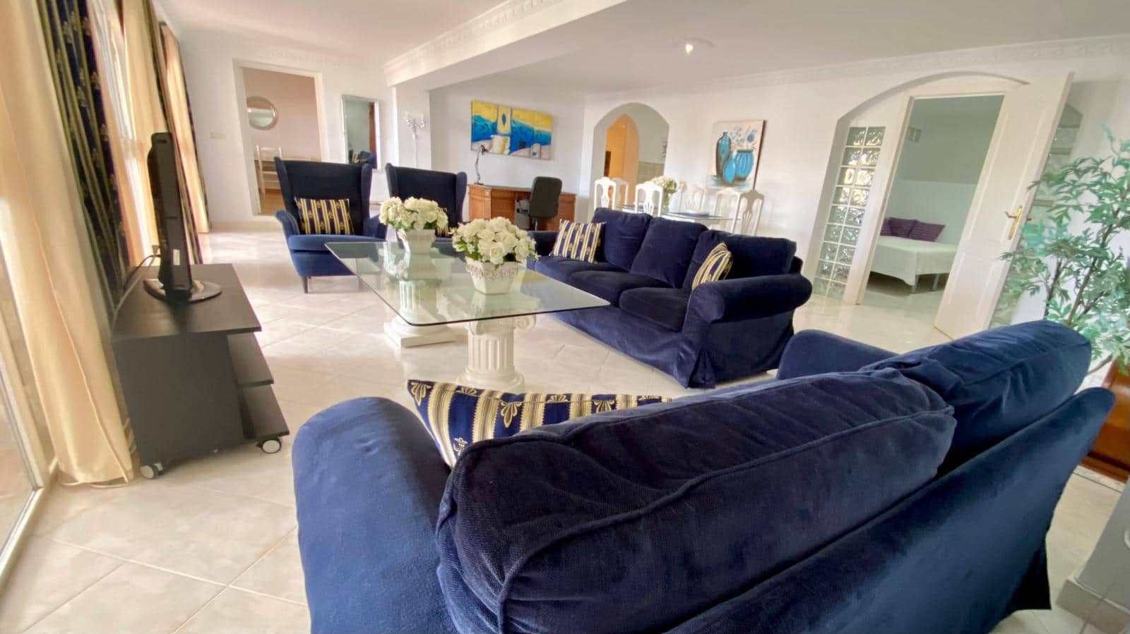 4 soveværelse Lejlighed til leje i Mijas med garage - € 2.000 (Ref: 9074404)