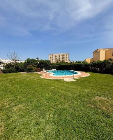 2 makuuhuone Rivitalo vuokrattavana paikassa Hacienda Torrequebrada, Benalmádena mukana uima-altaan 
autotalli - 1 500 € (Ref: 9144694)