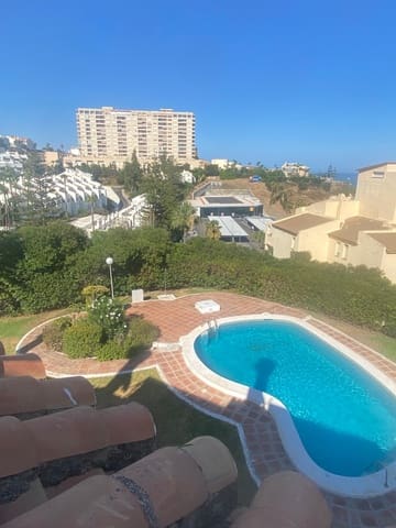 2 makuuhuone Rivitalo vuokrattavana paikassa Hacienda Torrequebrada, Benalmádena mukana uima-altaan 
autotalli - 1 500 € (Ref: 9144694)