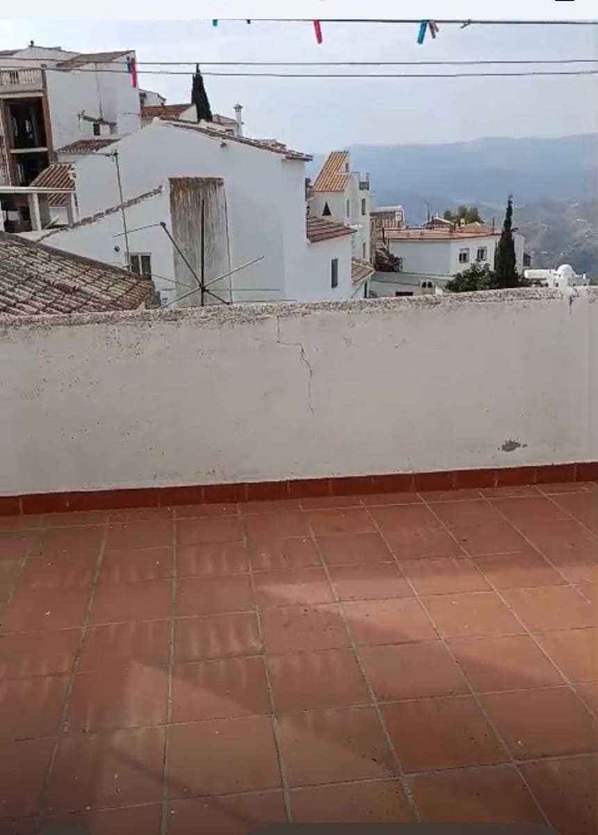 2 bedroom Flat for rent in Comares - € 500 (Ref: 9191363)