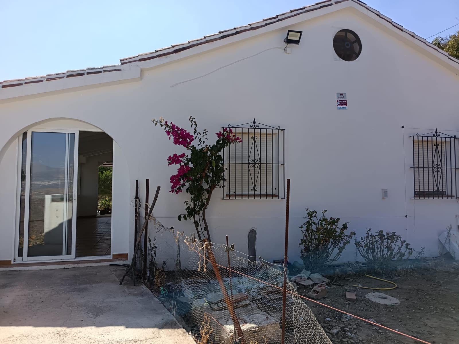 2 bedroom Townhouse for rent in Comares - € 650 (Ref: 9261963)