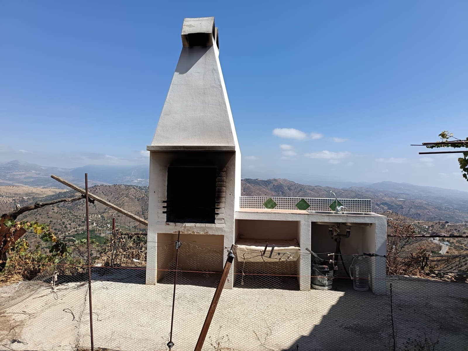 2 bedroom Townhouse for rent in Comares - € 650 (Ref: 9261963)