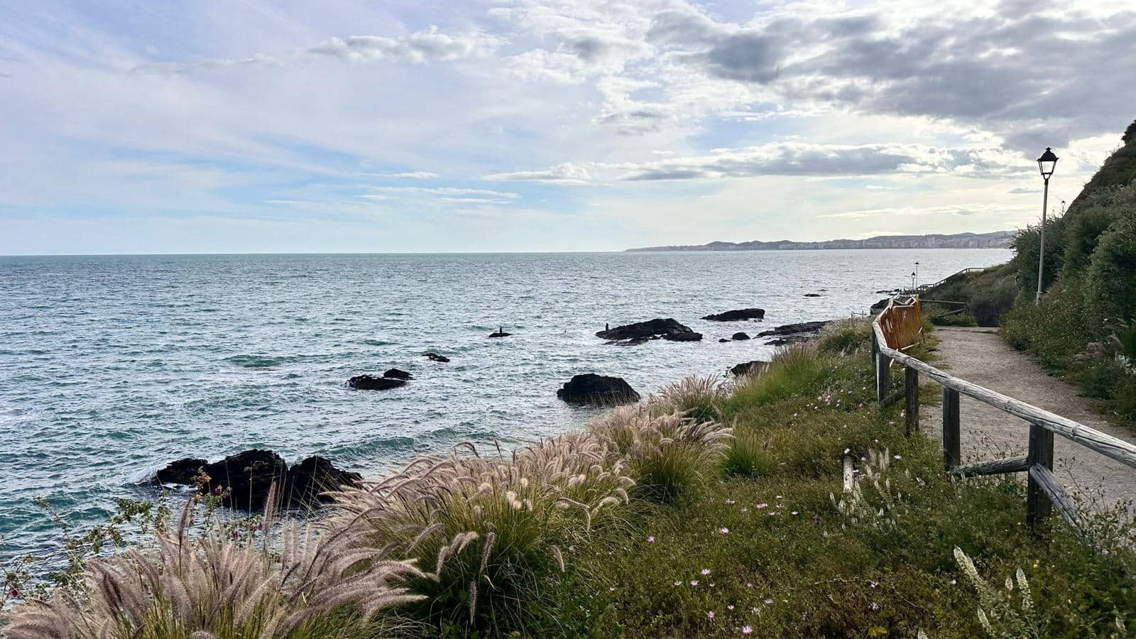 1 soveværelse Lejlighed til leje i Benalmadena med swimmingpool - € 1.360 (Ref: 9278372)